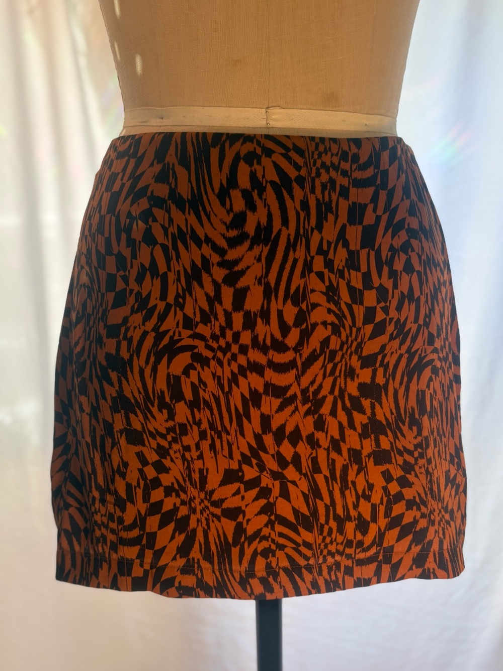 Free People Silky Trippy Checkerboard Mini Skirt Rust Brown Black Size 4 90s
